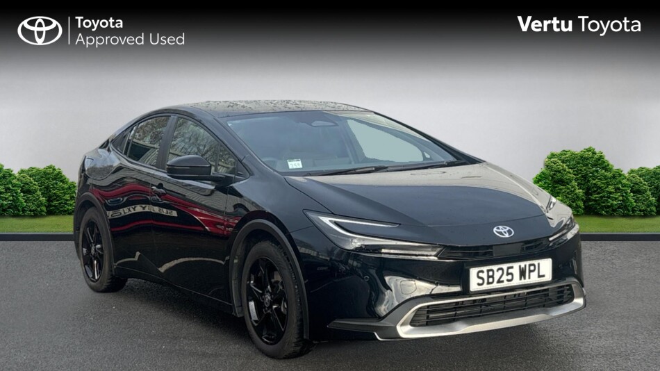 Toyota Prius 2.0 PHEV Design 5dr CVT Hatchback